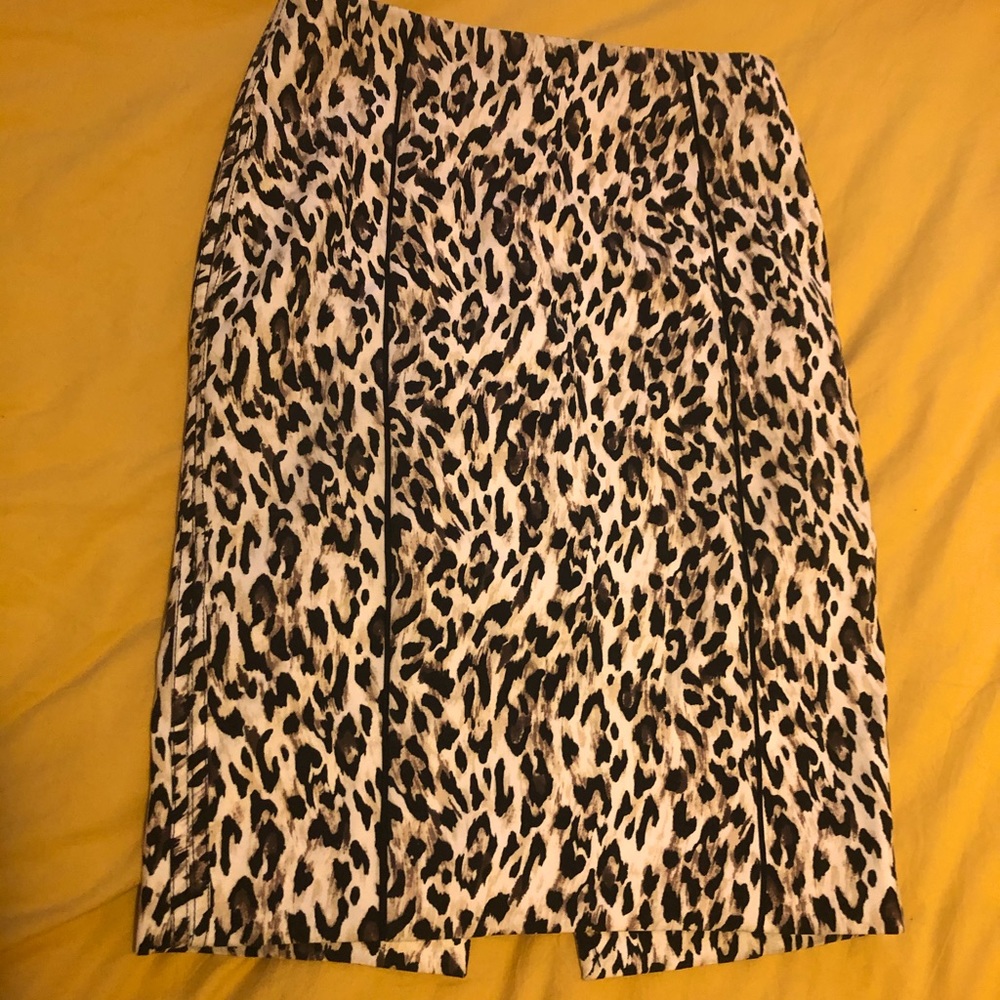 Cheetah print pencil skirt